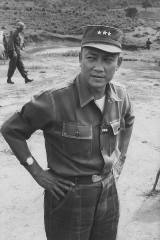 Ảnh bìa Sách hồi ký trần văn đôn